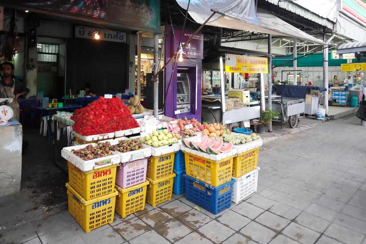 Отель Gems Park Don Mueang Airport And Bts Бангкок Экстерьер фото