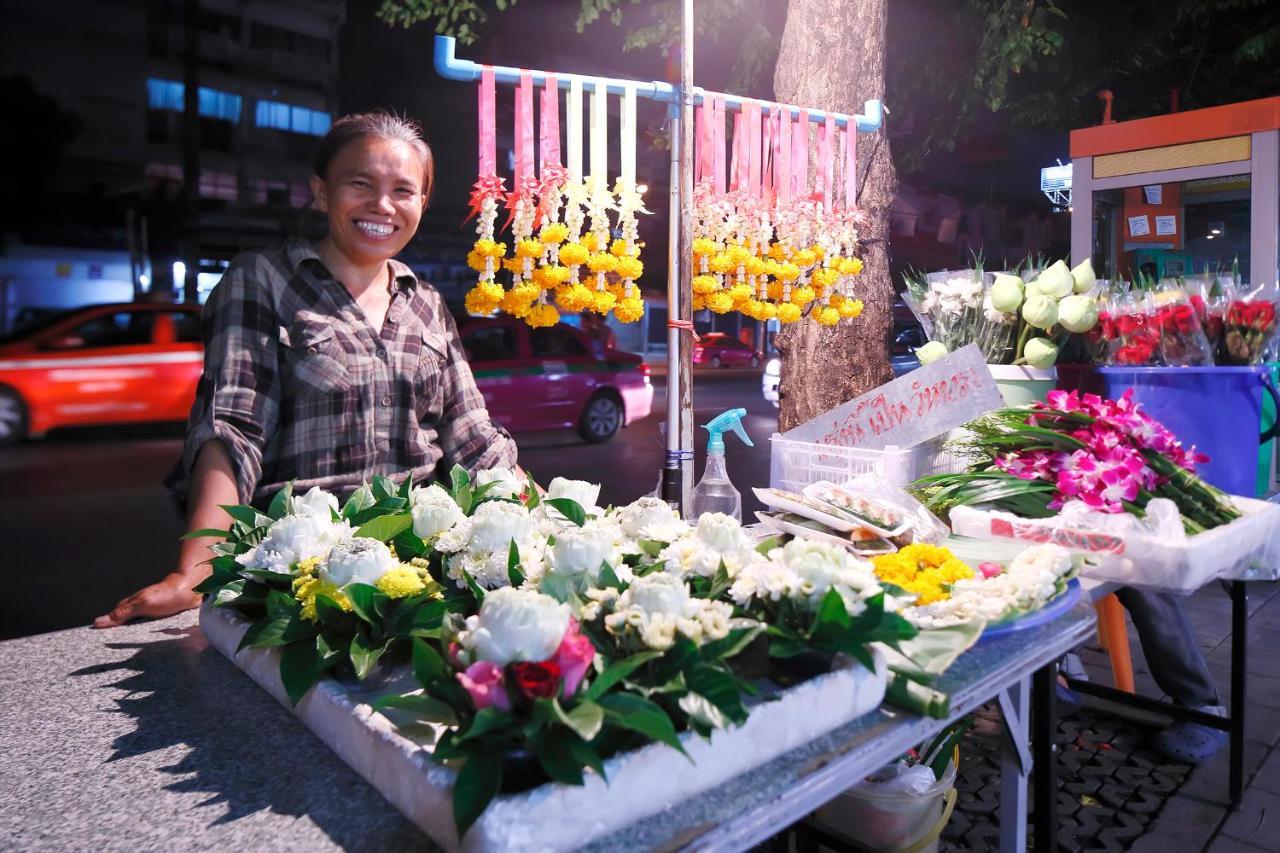 Отель Gems Park Don Mueang Airport And Bts Бангкок Экстерьер фото